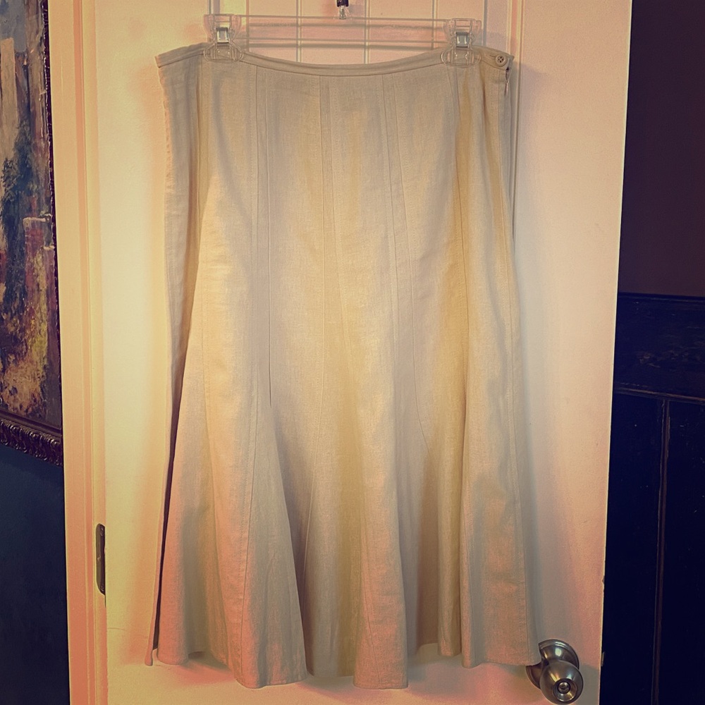 New Directions Linen Skirt